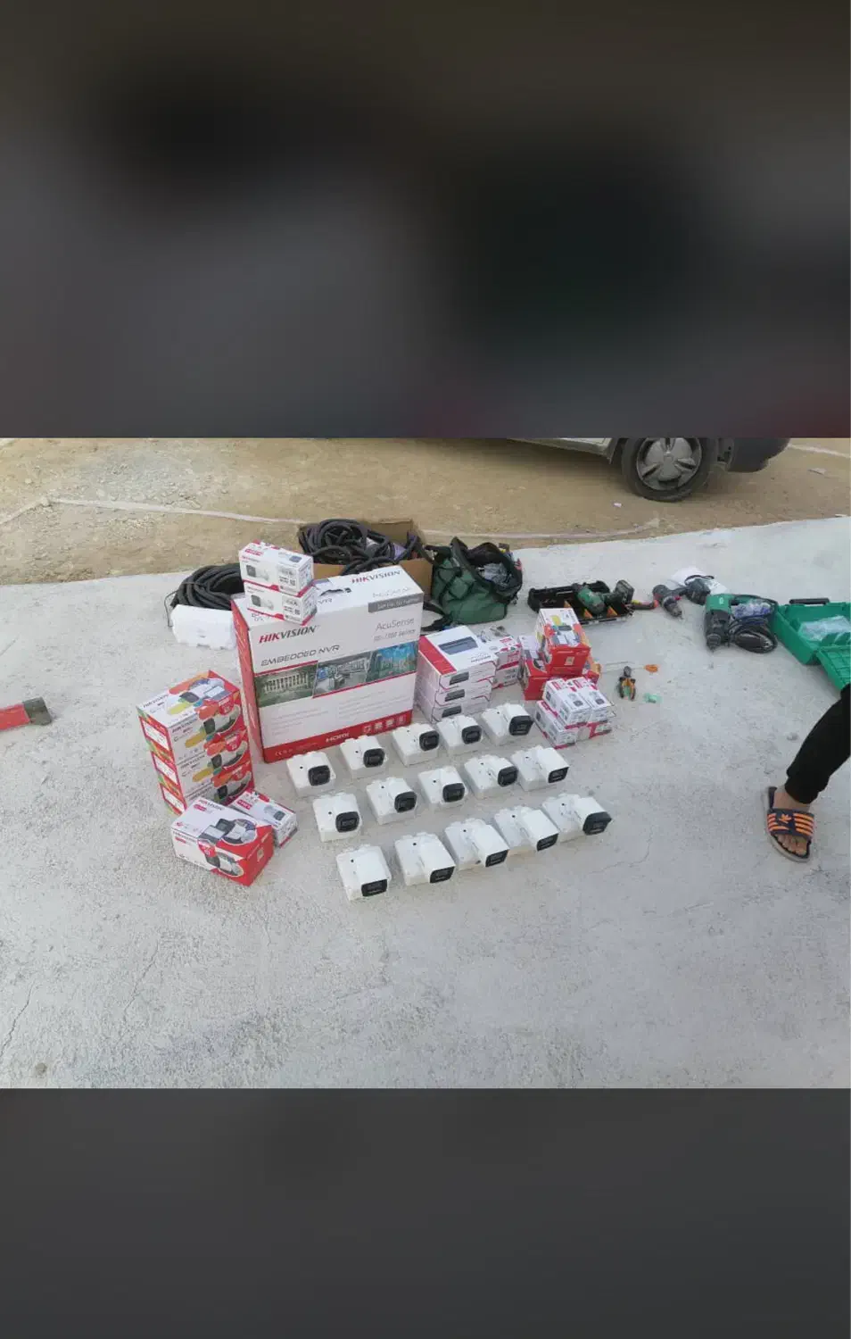 دوربین مداربسته هایک ویژن برند یک جهانی+دزدگیرUPS|دوربین مداربسته|شیراز, سیاه سنگ|دیوار