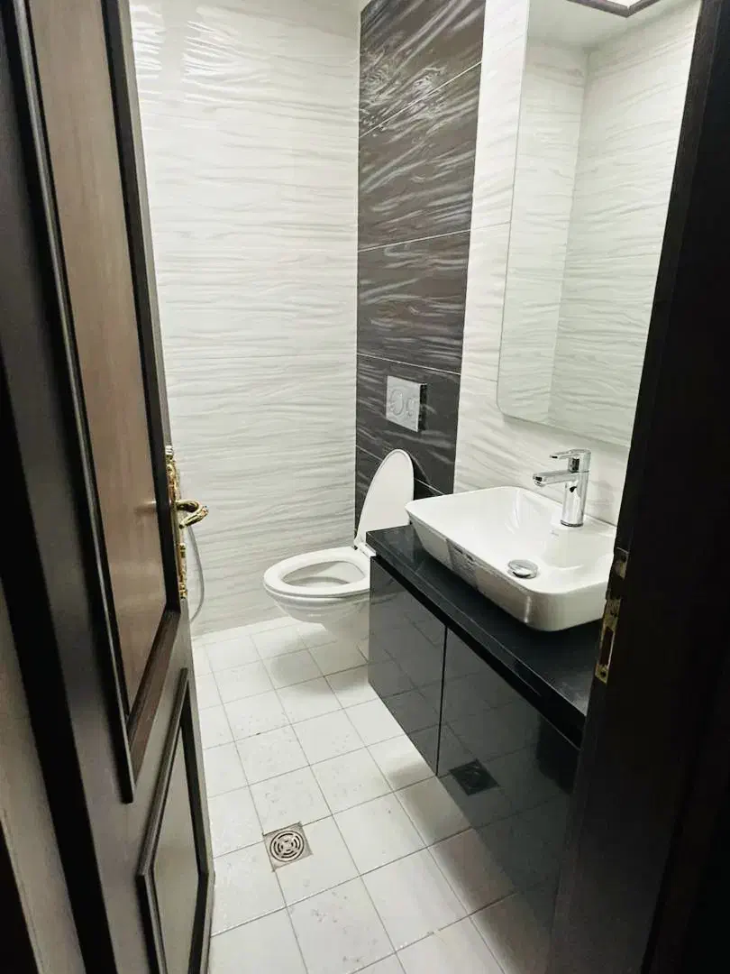 آپارتمان زعفرانیه ۱۷۵ متر