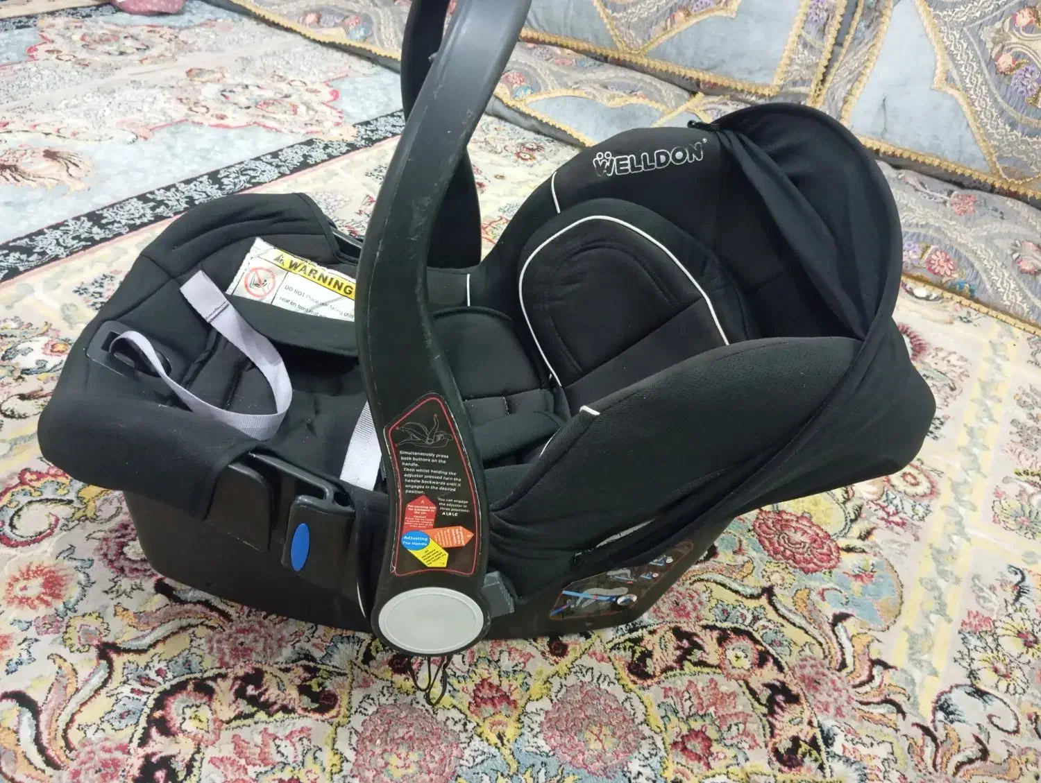 سلام یک دونه لالایی بچه خارجی درحد نو|تخت و صندلی بچه|زابل, |دیوار