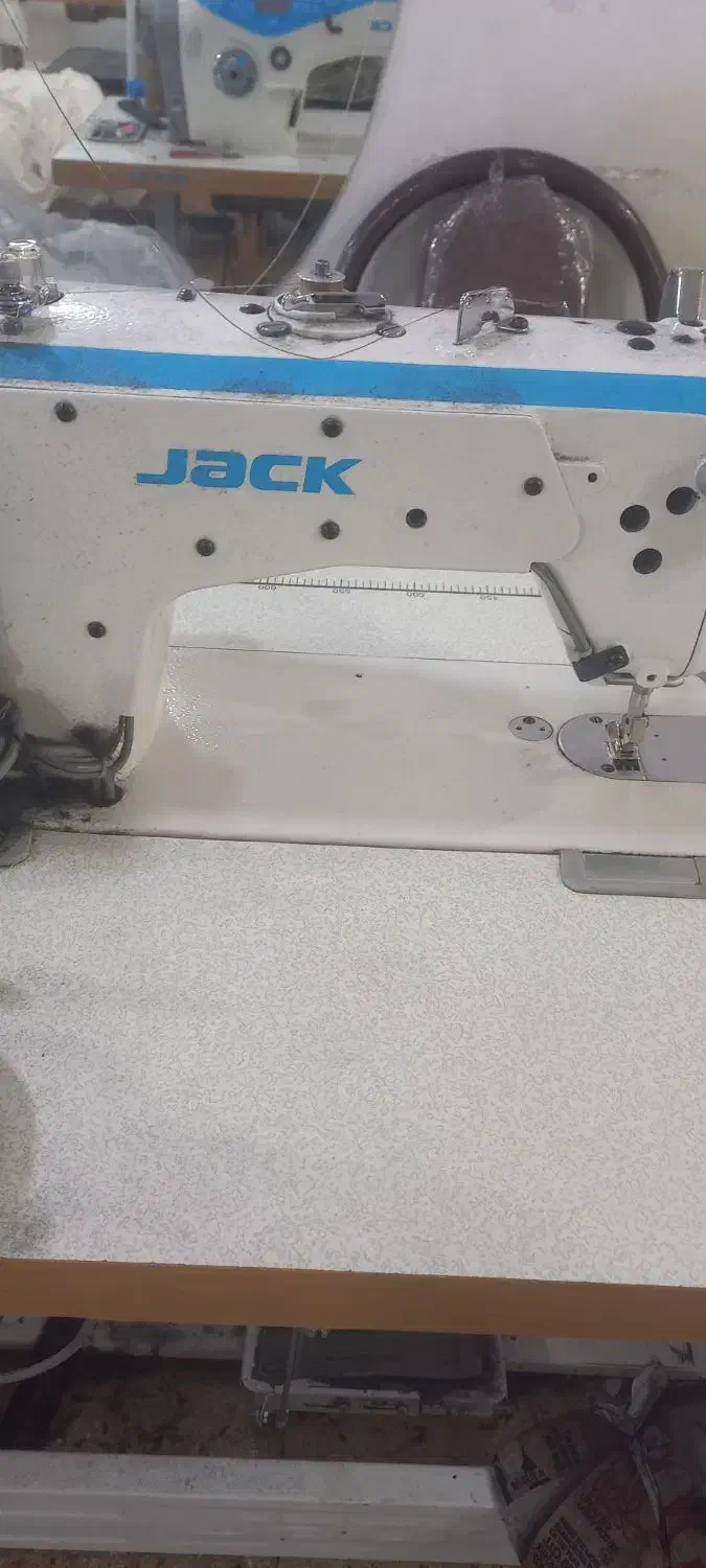 وسط کار خانم|استخدام صنعتی، فنی، مهندسی|تهران, شهرک ولیعصر شمالی|دیوار