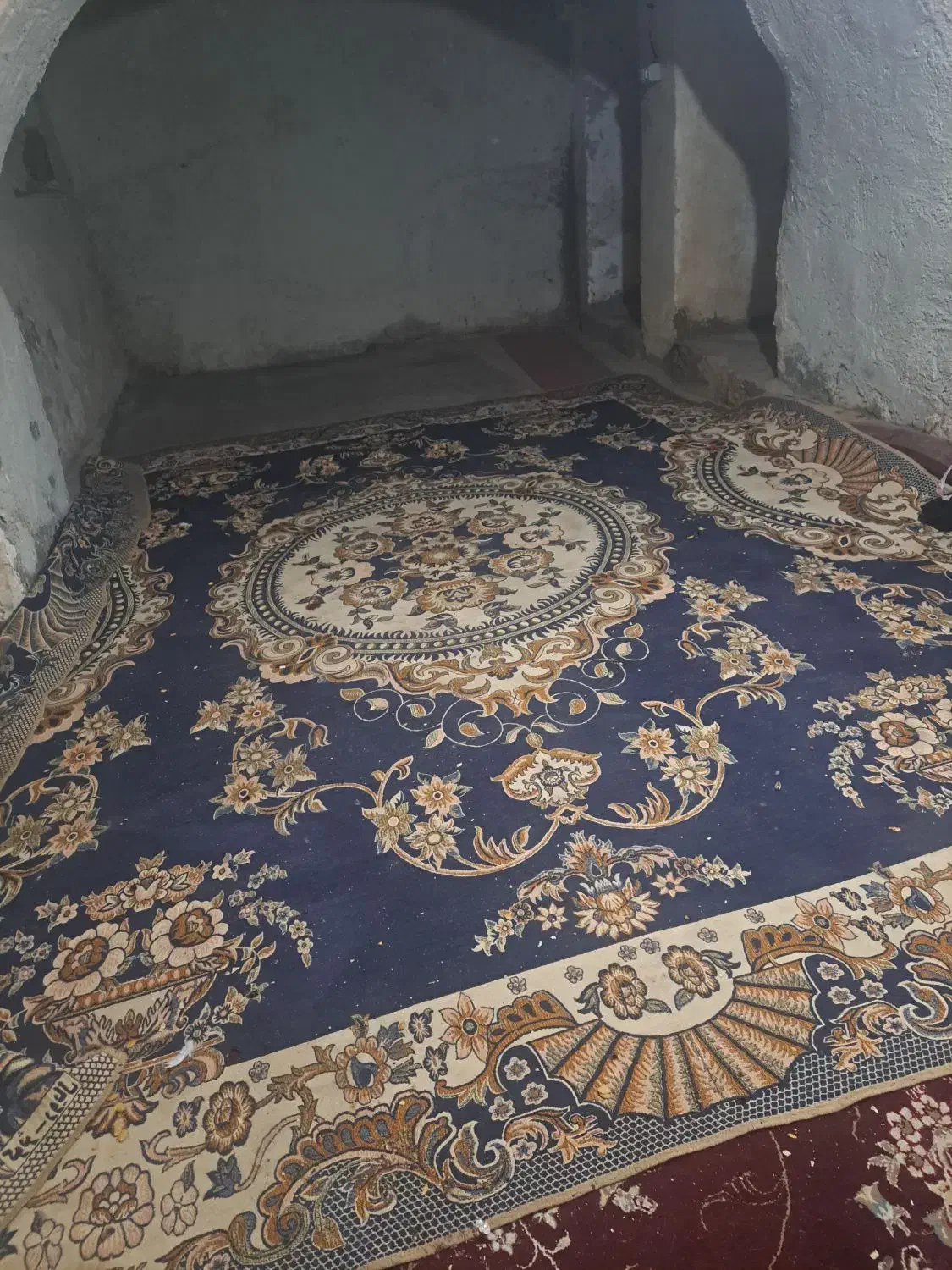 اتاق اجاره ای|اجارهٔ خانه و ویلا|شیراز, لب آب|دیوار