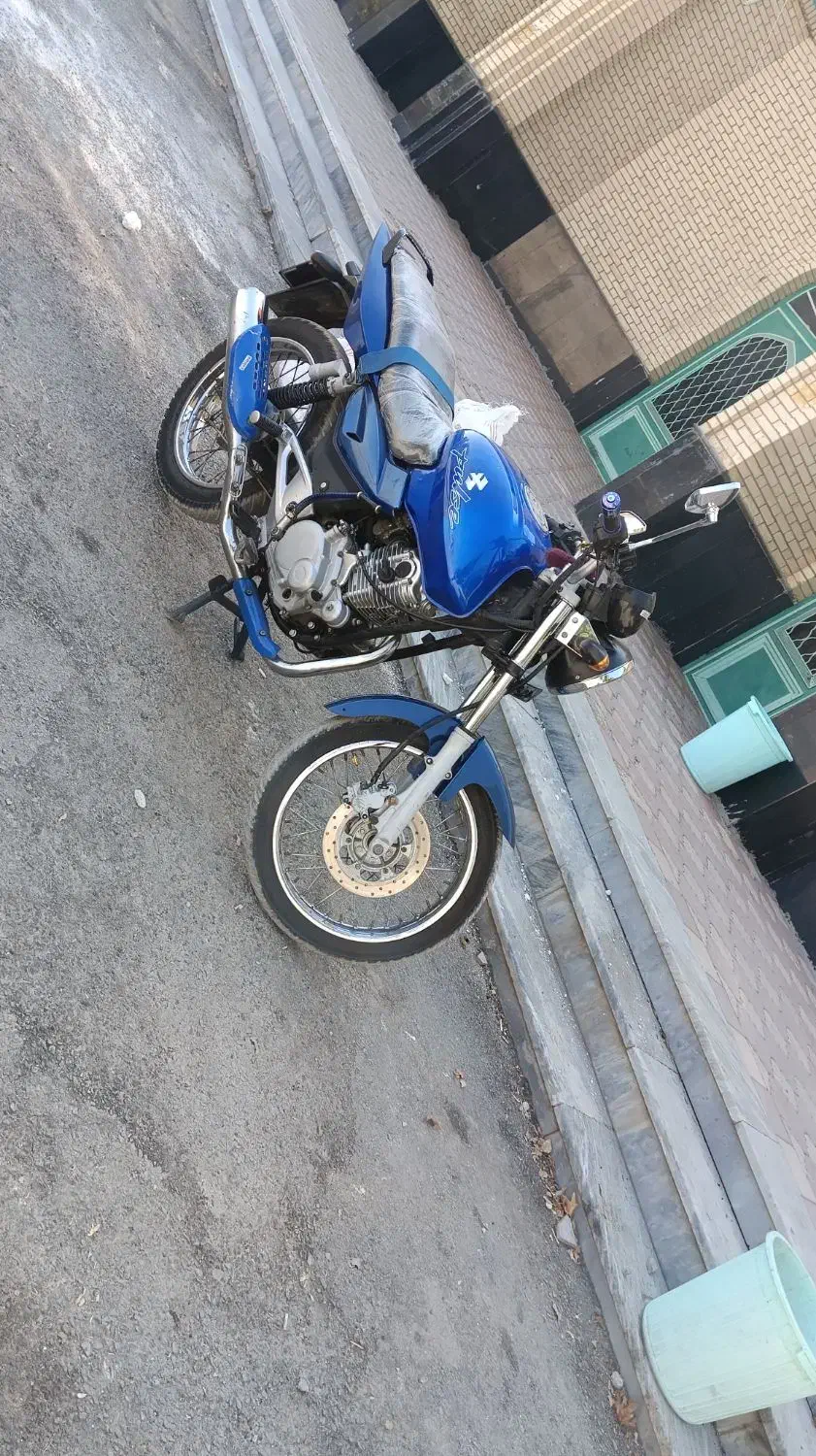 پالس 180|موتورسیکلت|نهاوند, |دیوار