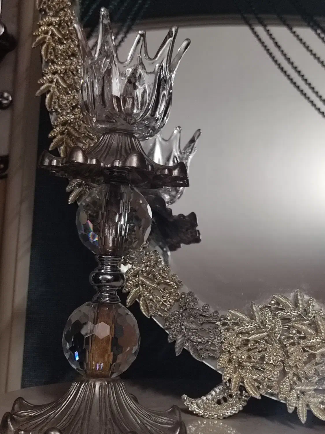 آینه شمعدان نقره خوشگل/ مناسب جهیزیه و دکور|بوفه، ویترین، کنسول|اصفهان, شهرک سلامت|دیوار