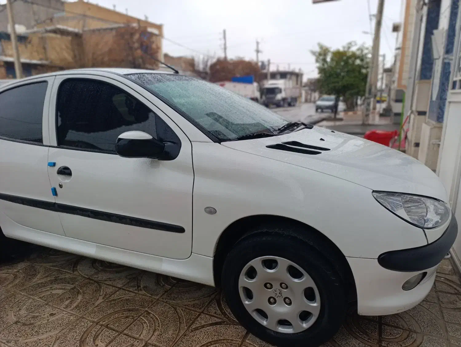 206مدل آخر 98تیپ 3|خودرو سواری و وانت|مرودشت, استادیوم‎|دیوار