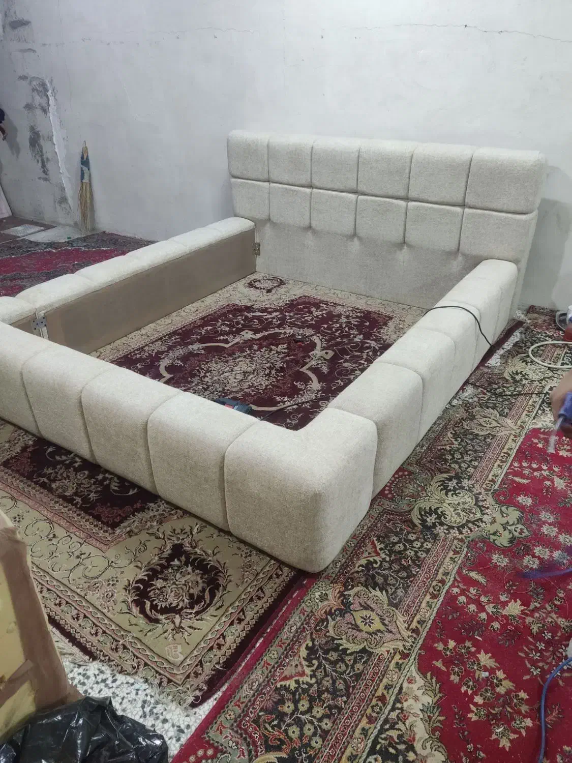 تخت خواب‌ تدی دونفره|تخت و سرویس خواب|مشهد, شایه|دیوار