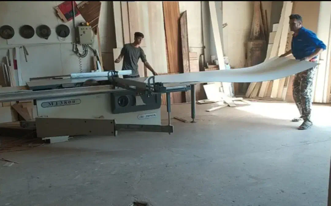 نیرو کار آقا در کارگاه برشکاری ام دی اف|استخدام صنعتی، فنی، مهندسی|پارس‌آباد, |دیوار