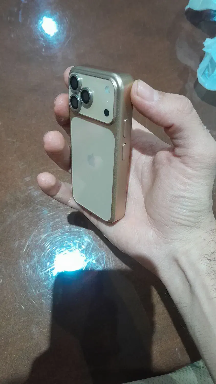 آیفون مینی ۱۷|موبایل|تهران, جمهوری|دیوار