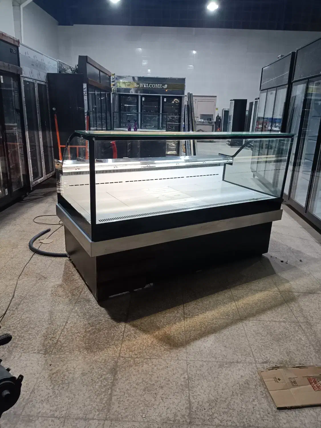 یخچال جزیره ای.تاپینگ بستنی.یخچال لاینی.قصابی.مرغی|فروشگاه و مغازه|شیراز, شهرک صنعتی شیراز|دیوار