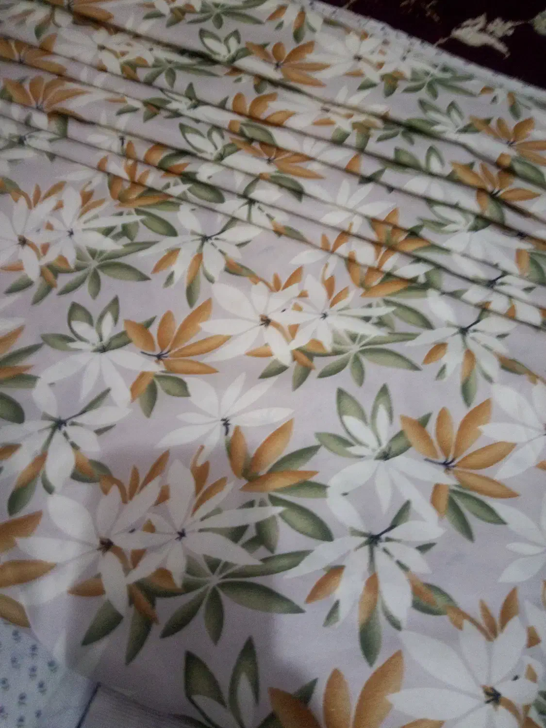 پارچه مخمل و پارچه ملافه ای|رختخواب، بالش، پتو|رودسر, |دیوار