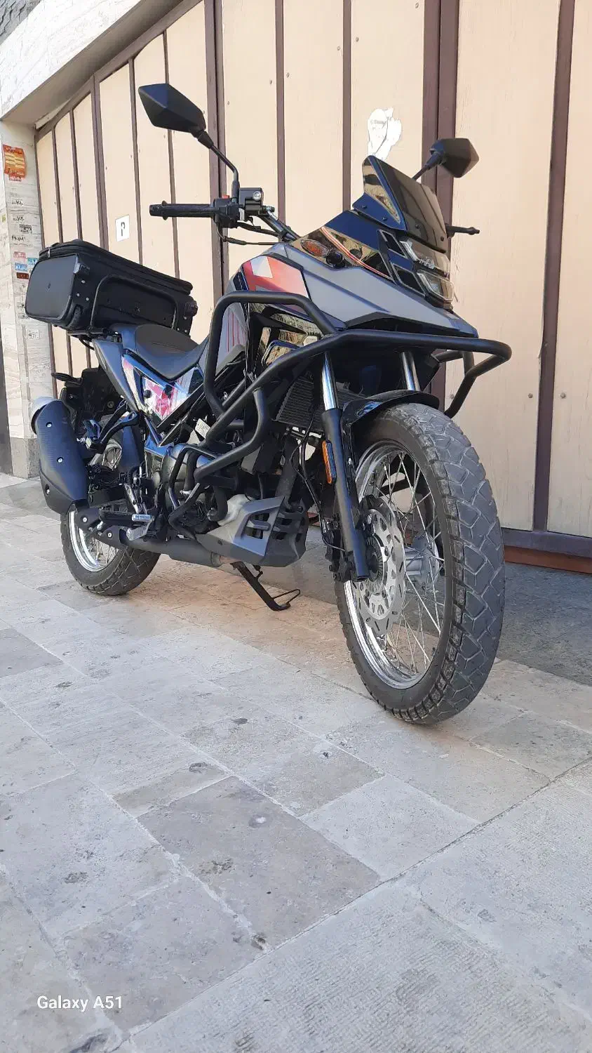 موتور اس وای ام ادونچر ۲۵۰ ان اچ|موتورسیکلت|تهران, پونک|دیوار