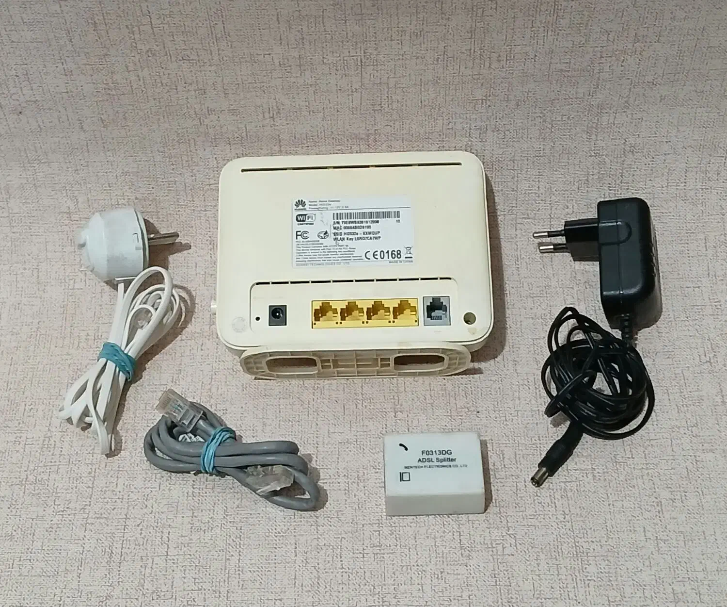 مودم وای فای چهار پورت اصلی با همه وسایل جانبی|مودم و تجهیزات شبکه|همدان, |دیوار