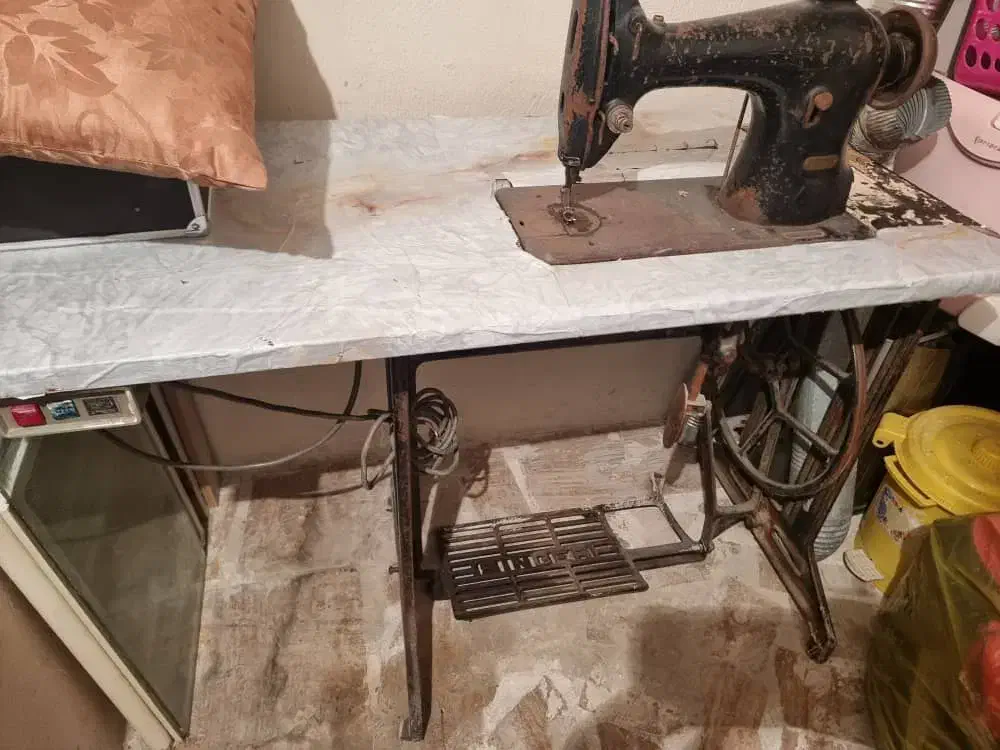 چرخ خیاطی|چرخ خیاطی و ریسندگی|رباطکریم, رباطکریم|دیوار