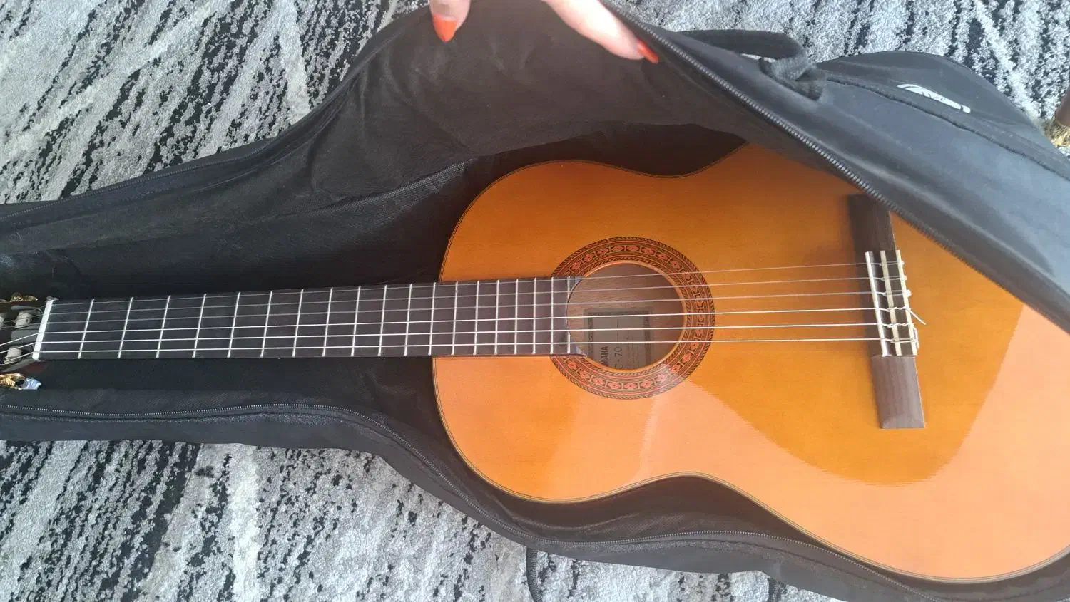 گیتار یاماها c70 سری قدیم|گیتار، بیس، امپلیفایر|محمدشهر, شهرک پیام (مهرالبرز)|دیوار