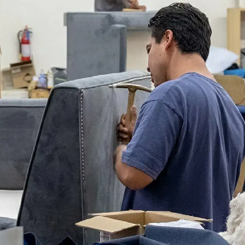 رویه کوب مبل راحتی کنترات|استخدام صنعتی، فنی، مهندسی|پردیس, شهرک صنعتی خرمدشت فاز ۷|دیوار