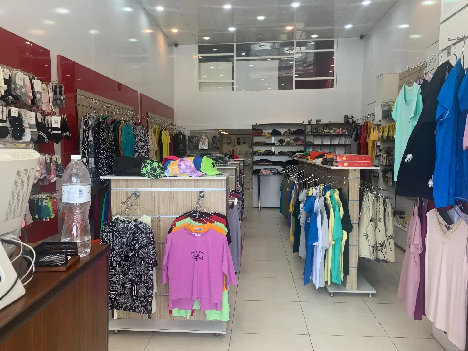 لباس زیر زنانه|لباس|نهاوند, |دیوار