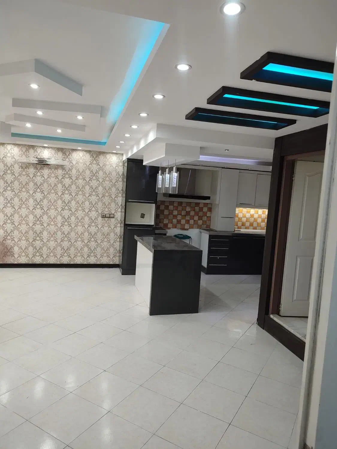 اجاره آپارتمان امام خمینی|اجارهٔ خانه و ویلا|اصفهان, مشکین|دیوار