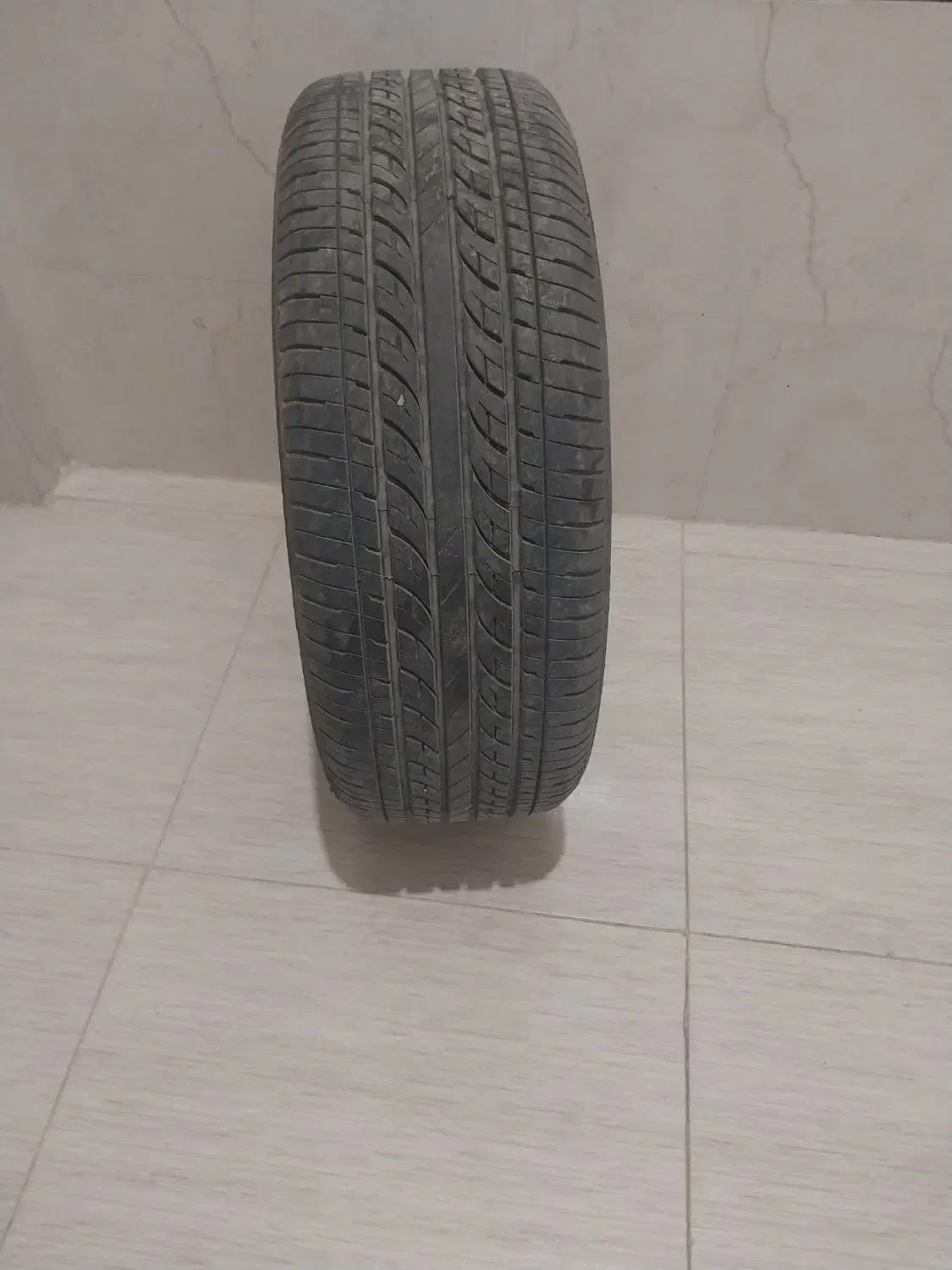 تایر ۲۰۵|قطعات یدکی و لوازم جانبی|یاسوج, |دیوار