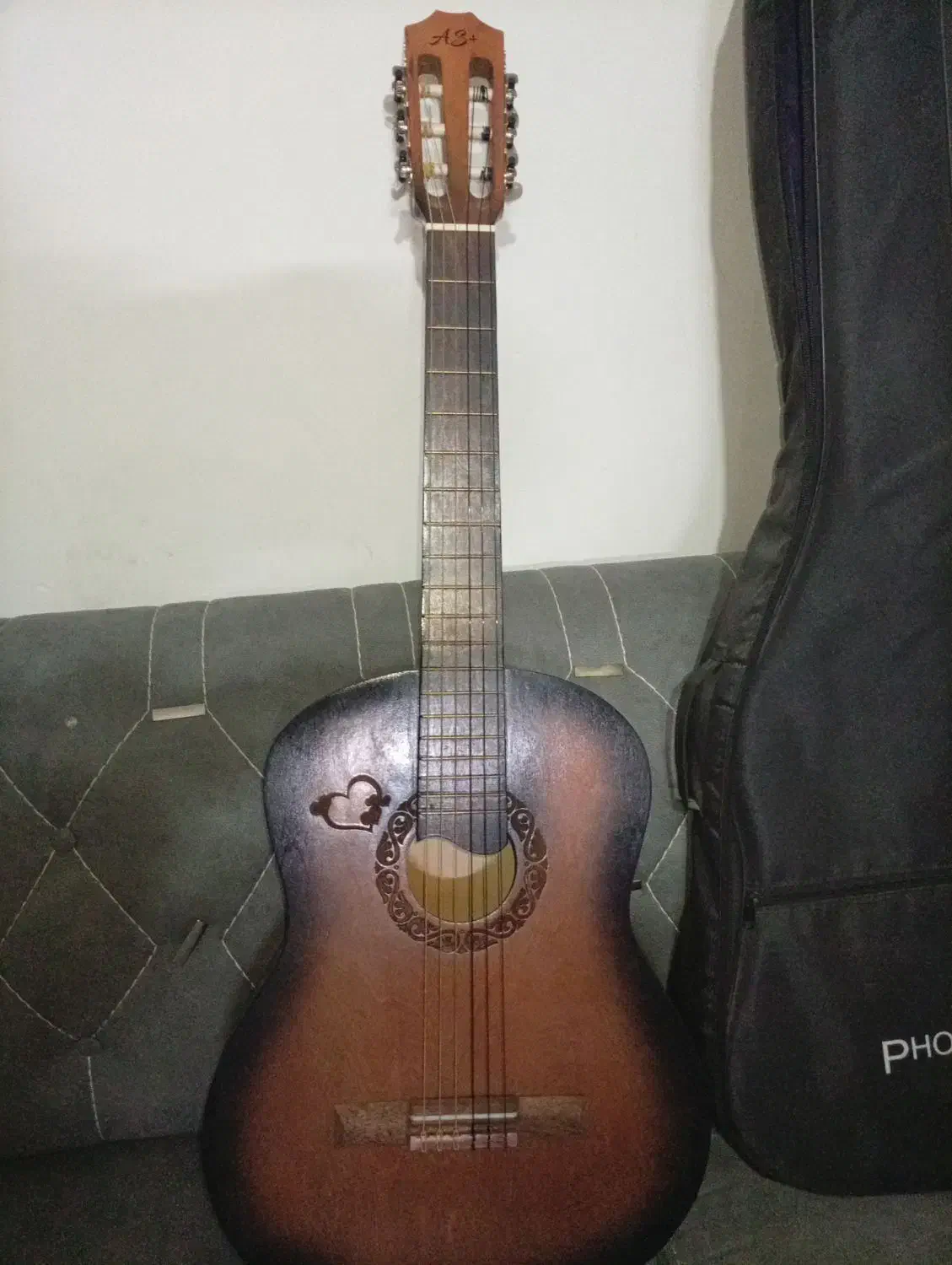 گیتار|گیتار، بیس، امپلیفایر|مشهد, علی آباد|دیوار