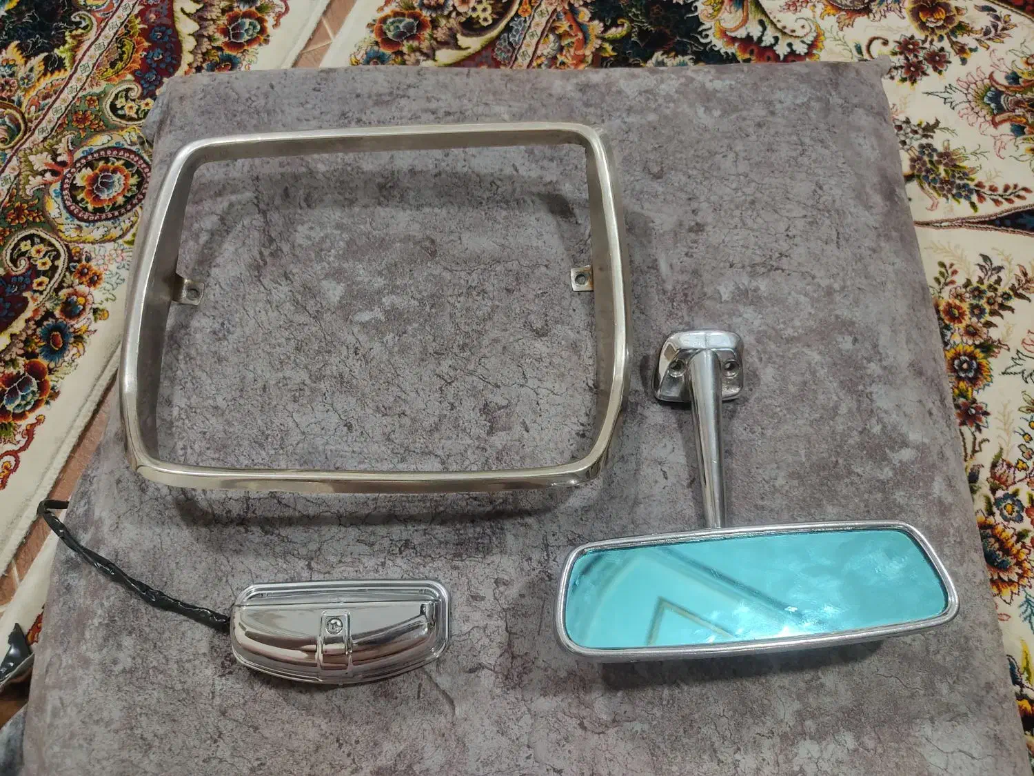 آینه|آینه|بروجرد, |دیوار