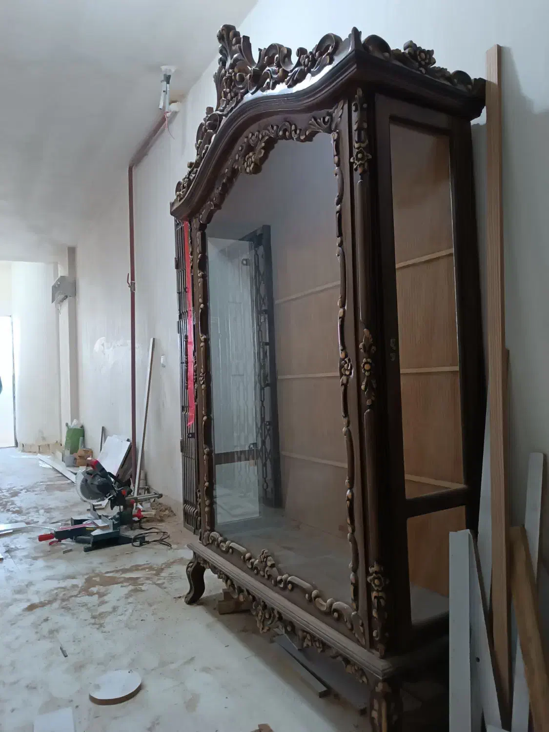 بوفه|بوفه، ویترین، کنسول|گلبهار, شهر جدید گلبهار|دیوار