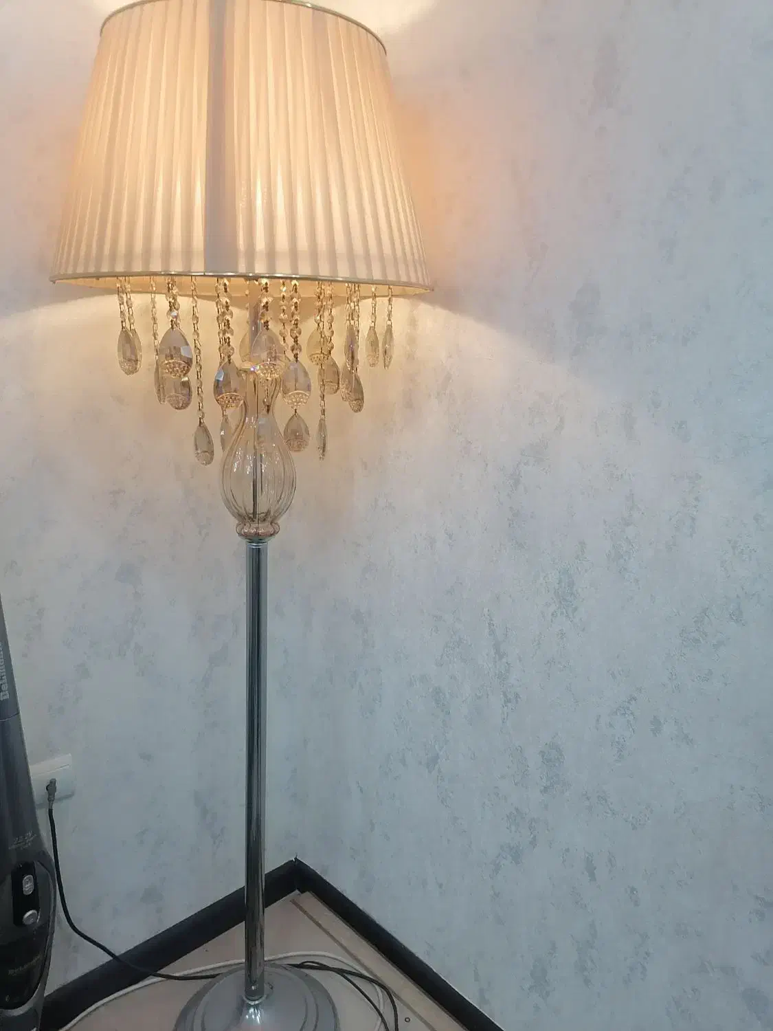 آباژور کنارسالنی|چراغ خواب و آباژور|محمدشهر, سیدآباد|دیوار