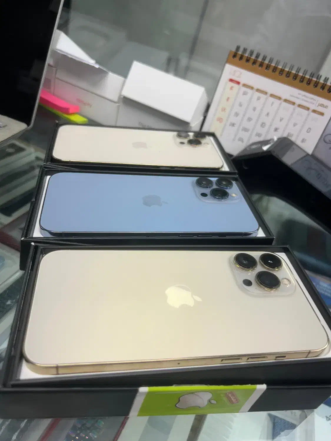 13Pro max|موبایل|تهران, صادقیه|دیوار