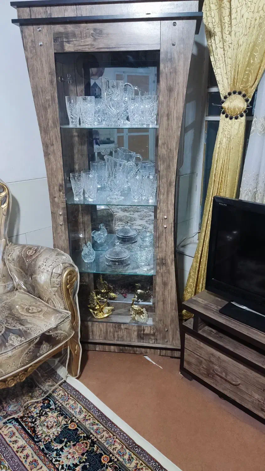 حراج بوفه ومیز تلویزیون صد در صد MDF|میز تلویزیون|شیراز, کوشک میدان|دیوار