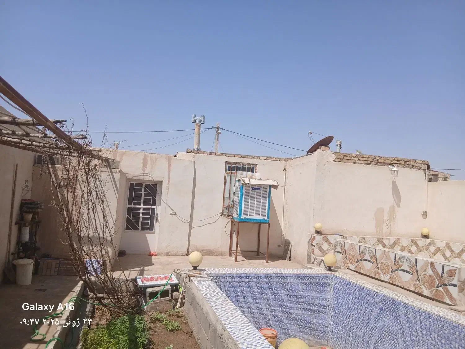 فروش منزل مسکونی ویلایی|فروش خانه و ویلا|بافق, |دیوار