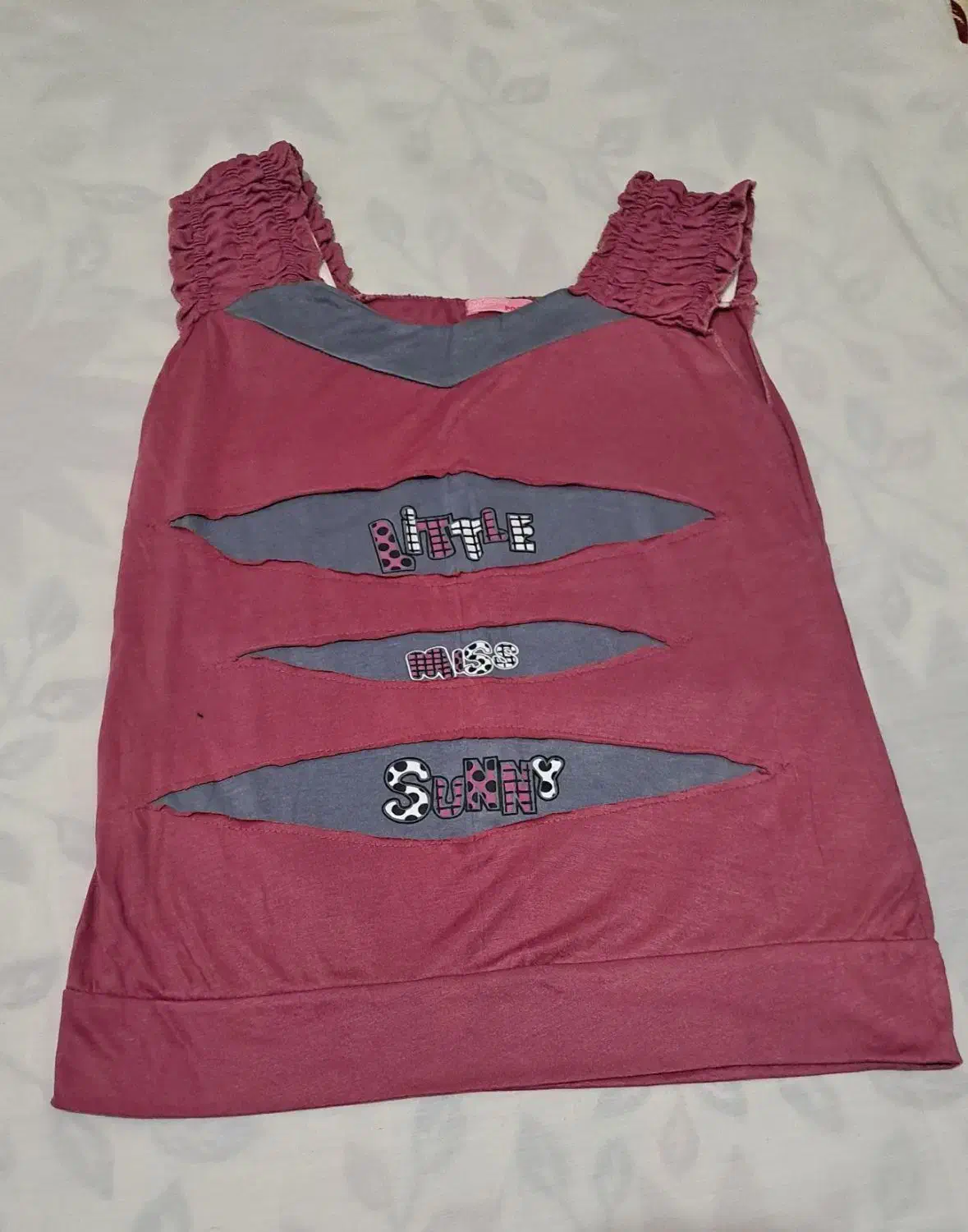 تاپ تک،تاپ و شلوارک|لباس|قم, باغ کرباسی|دیوار