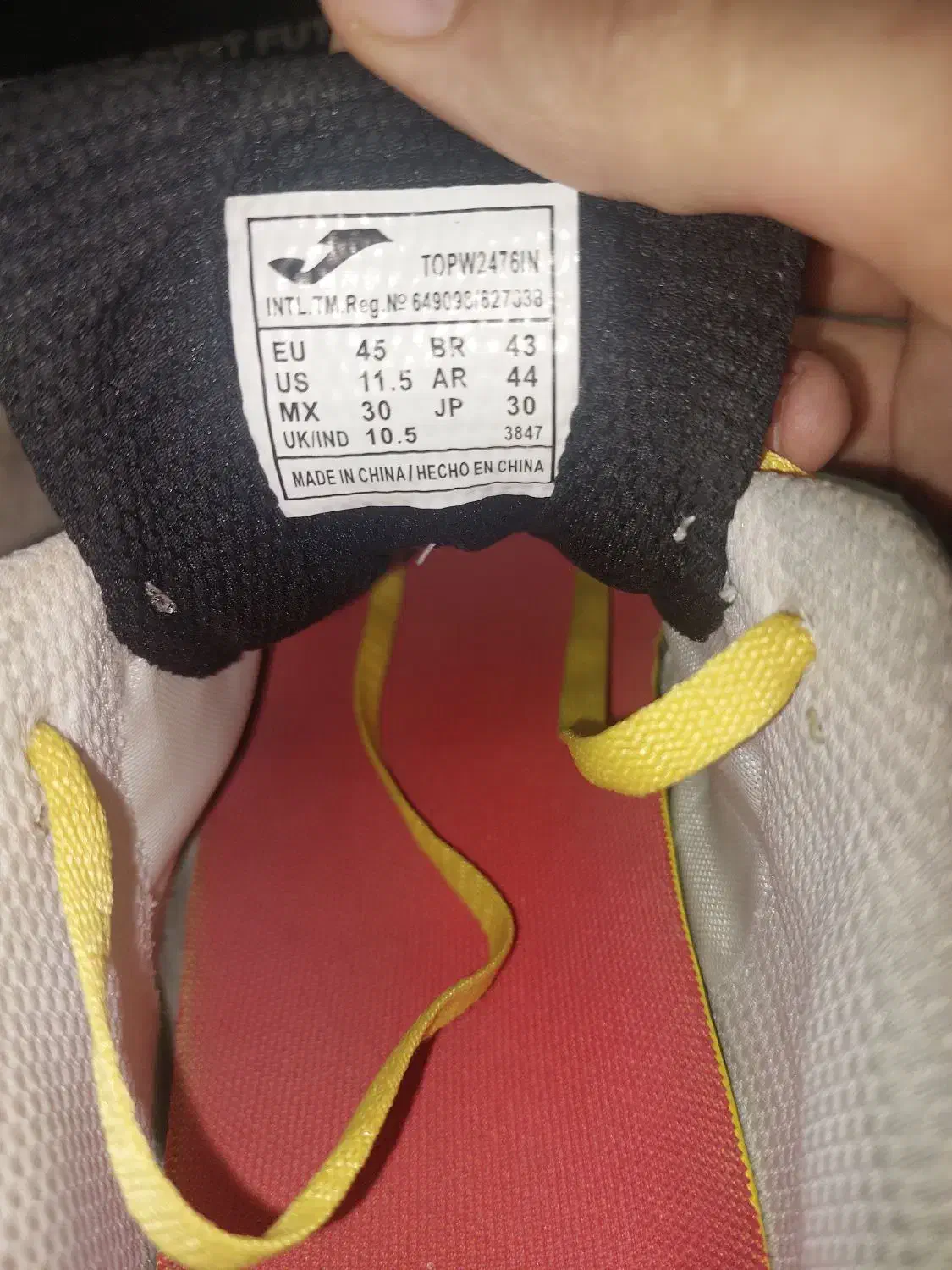 کفش فوتسال جوما تاپ فلکس|کیف، کفش، کمربند|شهریار, شهرک نماز (دینار آباد)|دیوار