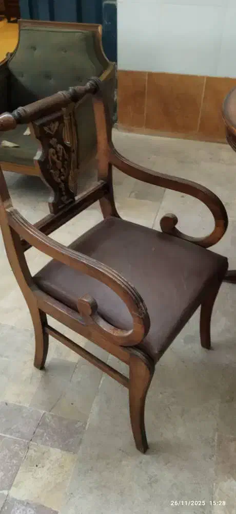 حراج مبل و میز قدیمی / با کیفیت / شهریار|میز و صندلی غذاخوری|شهریار, شهرک شاهد|دیوار