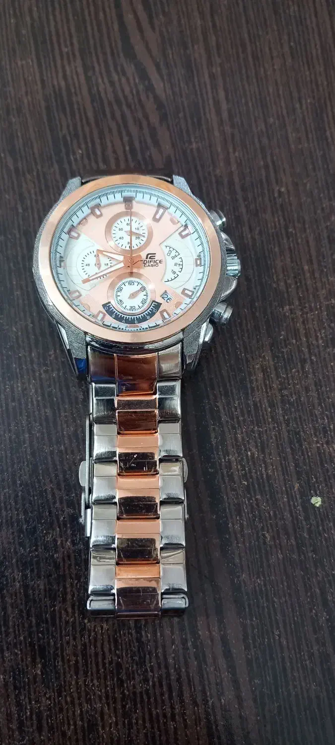 ساعت نو|ساعت|گرگان, |دیوار