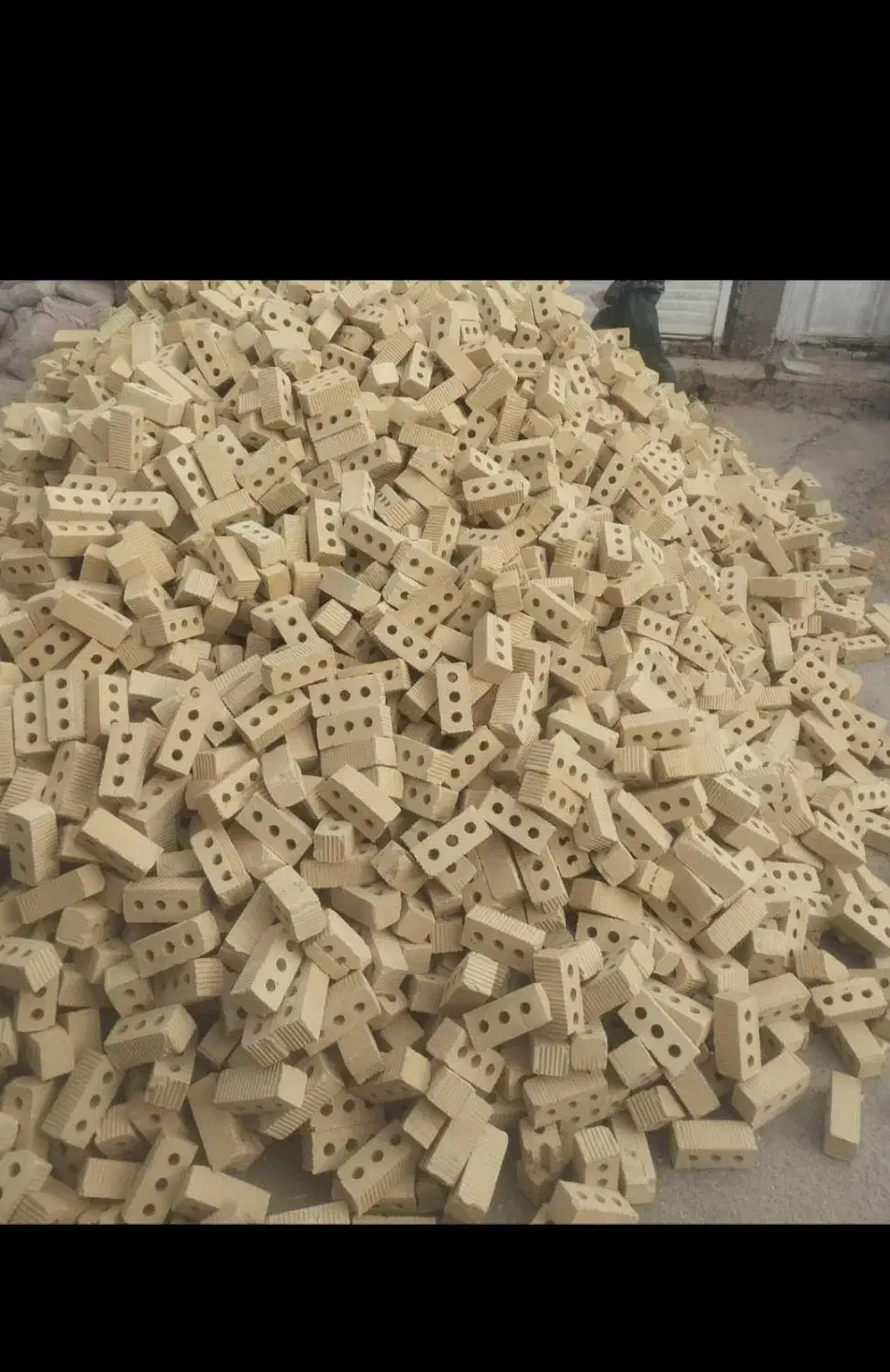 آجر گری وسه گل خاک اجردرجه یک|عمدهفروشی|مرودشت, بیست متری بیمارستان|دیوار