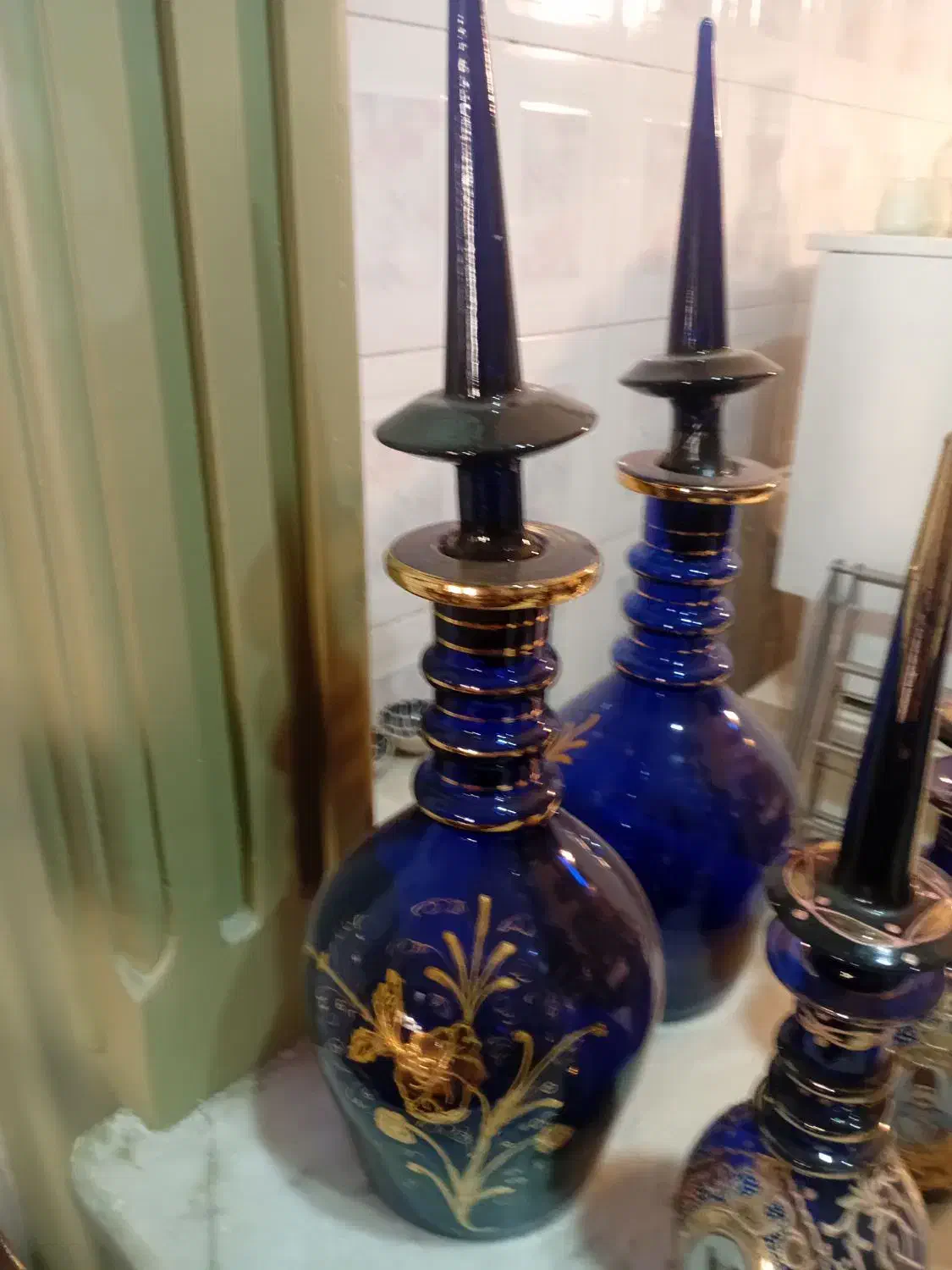 یک جفت تنگ کله شاخدار بزرگ|کلکسیون اشیاء عتیقه|تهران, طرشت|دیوار