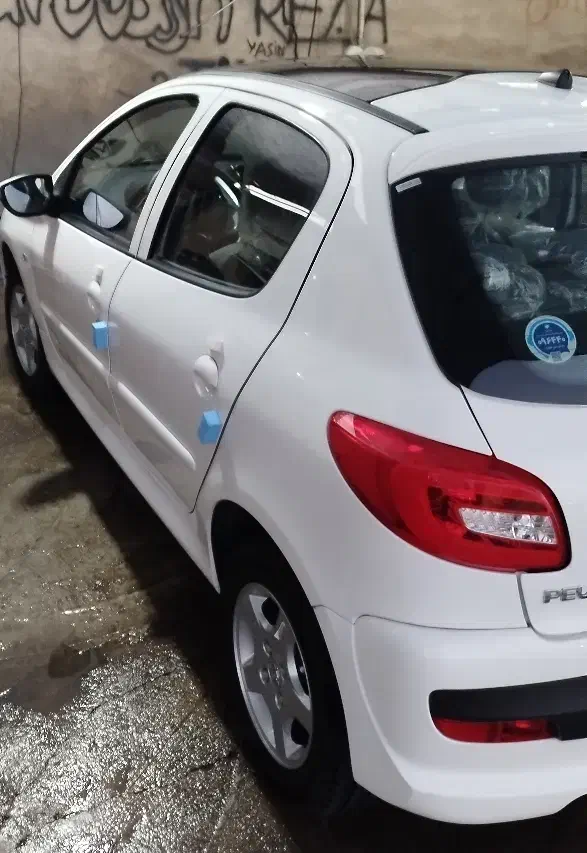 207iپانوراما فول ارتفاع مدل 1404رینگ آلومینیومی|خودرو سواری و وانت|اصفهان, فرودگاه شهید بهشتی|دیوار