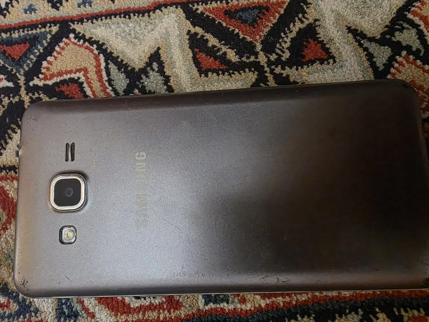 سامسونگ Galaxy J2 با حافظهٔ ۸ گیگابایت|موبایل|کازرون, |دیوار