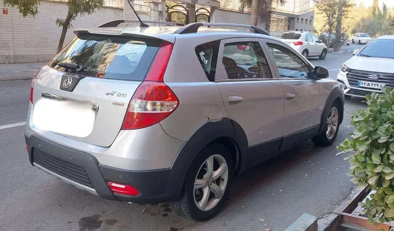 اچ سی کراس مدل۹۷|خودرو سواری و وانت|تهران, آشتیانی|دیوار