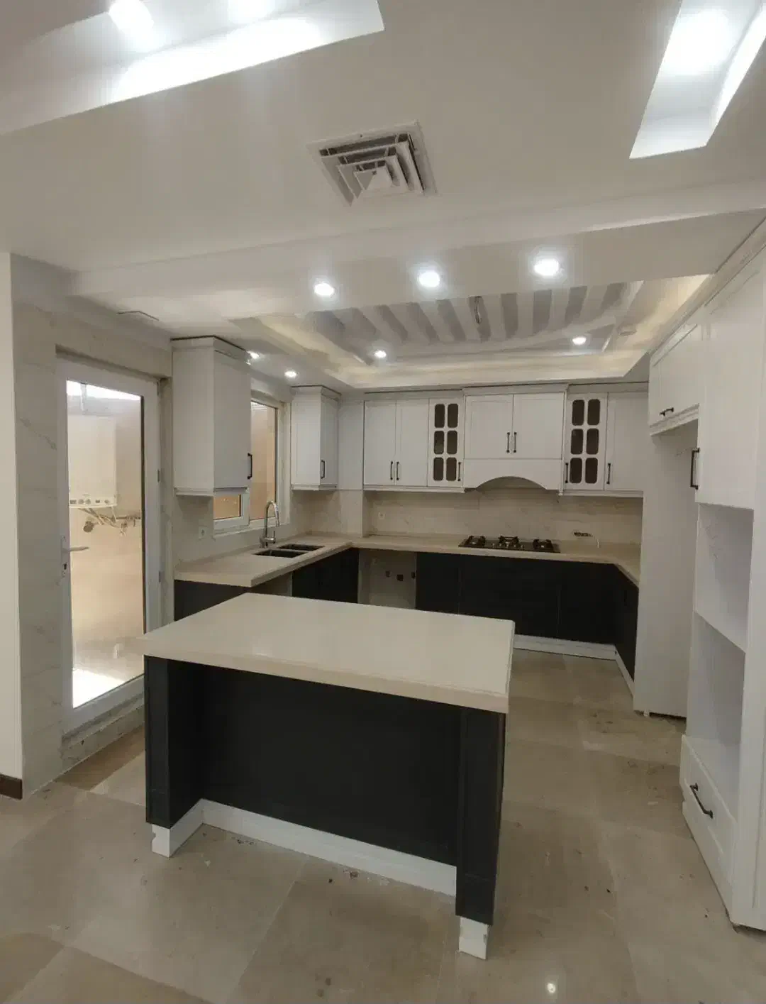 آپارتمان ۱۱۴متر/نوساز فول/سالن پرده خور/۲پارکینگ|فروش آپارتمان|تهران, سازمان برنامه جنوبی|دیوار