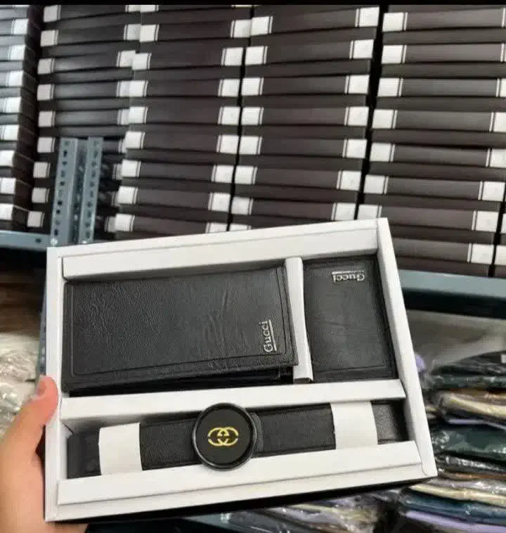 ست هدیه مردانه(کیف پول کمربند جاکارتی) با جعبه شیک|کیف، کفش، کمربند|اردبیل, |دیوار