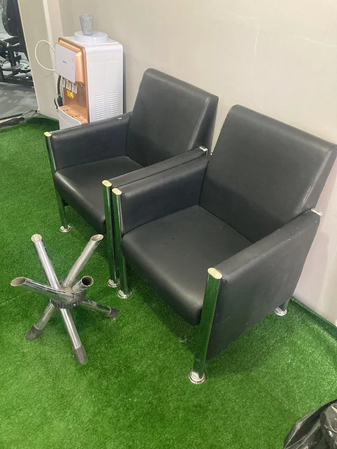 صندلی چرمی اداری|مبلمان اداری|رفسنجان, |دیوار