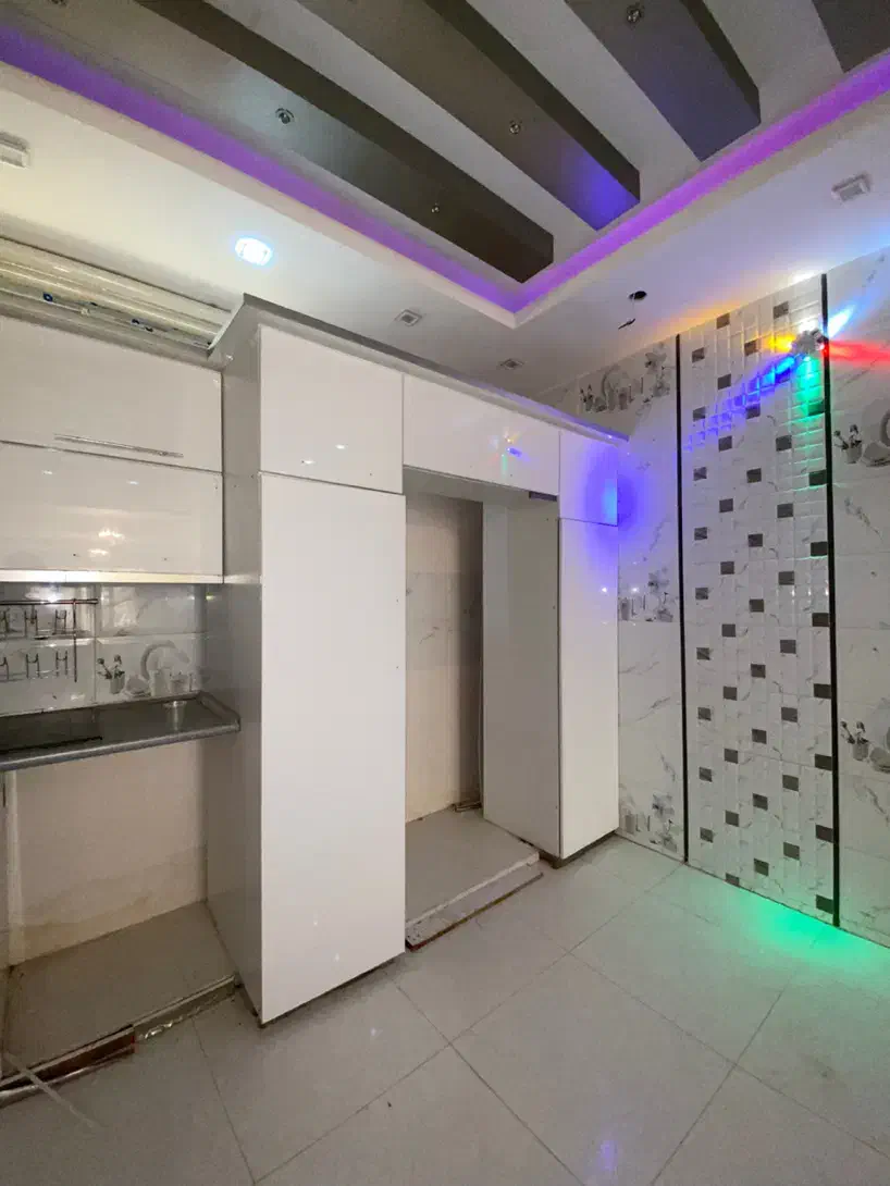 فروش کابینت (های گلس)|مصالح و تجهیزات ساختمان|جهرم, |دیوار