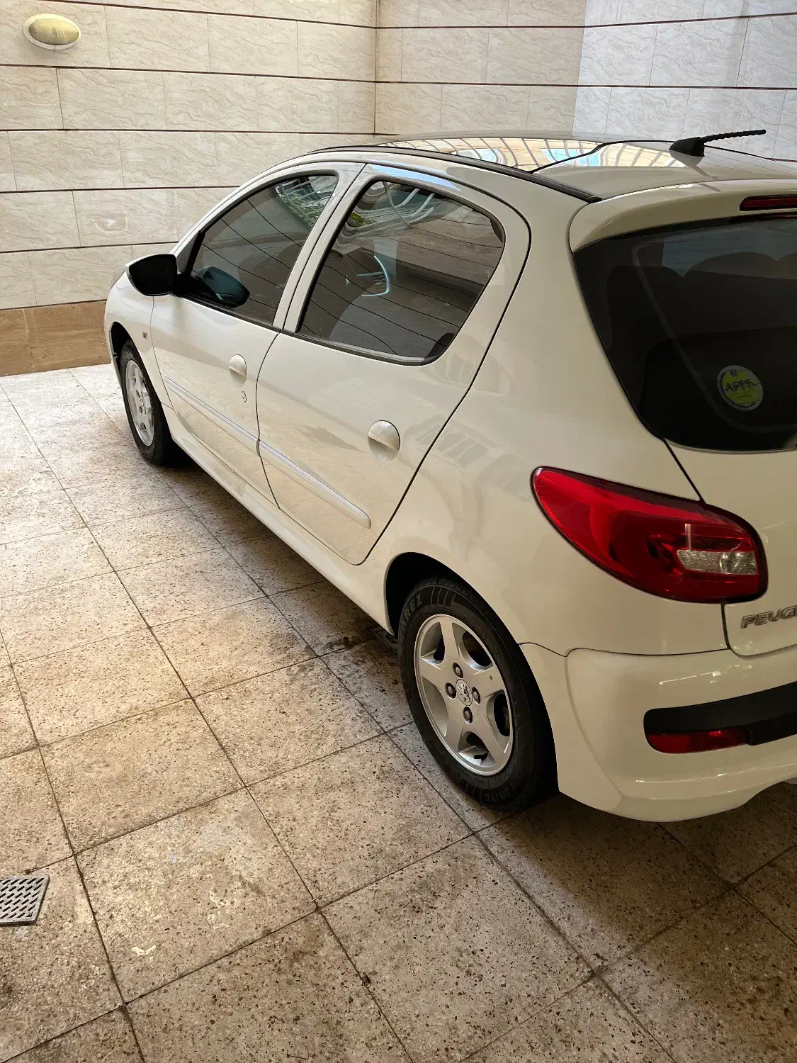 پژو ۲۰۷|خودرو سواری و وانت|قزوین, |دیوار