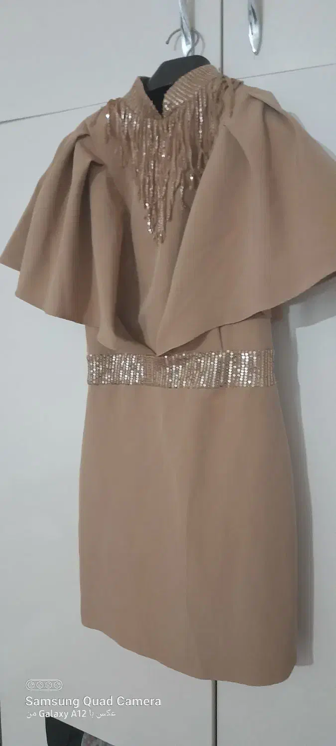 تونیک مجلسی|لباس|اردبیل, |دیوار