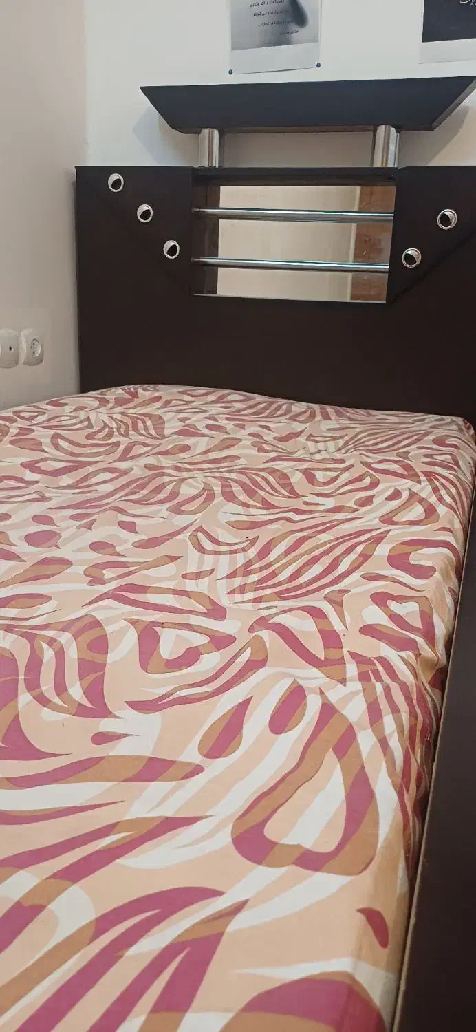 تخت خواب جوان و نوجوان|تخت و سرویس خواب|سیرجان, |دیوار