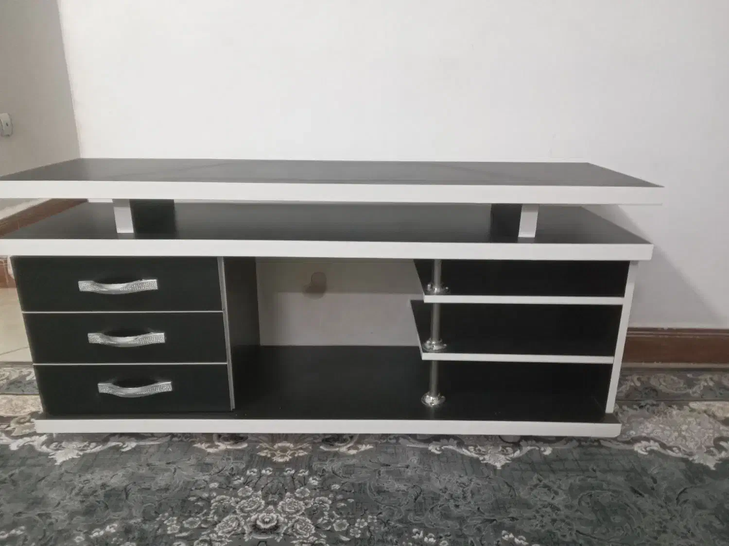 میز تلویزیون ام دی اف در حد نو|میز تلویزیون|پاکدشت, پاکدشت (مامازند)|دیوار