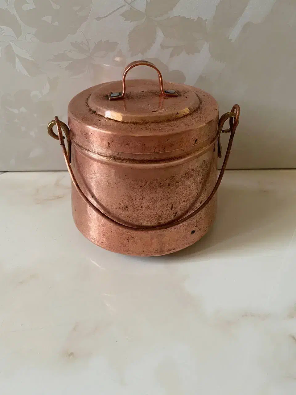 دیگ مسی عتیقه قدیمی|کلکسیون اشیاء عتیقه|ورامین, ورامین|دیوار