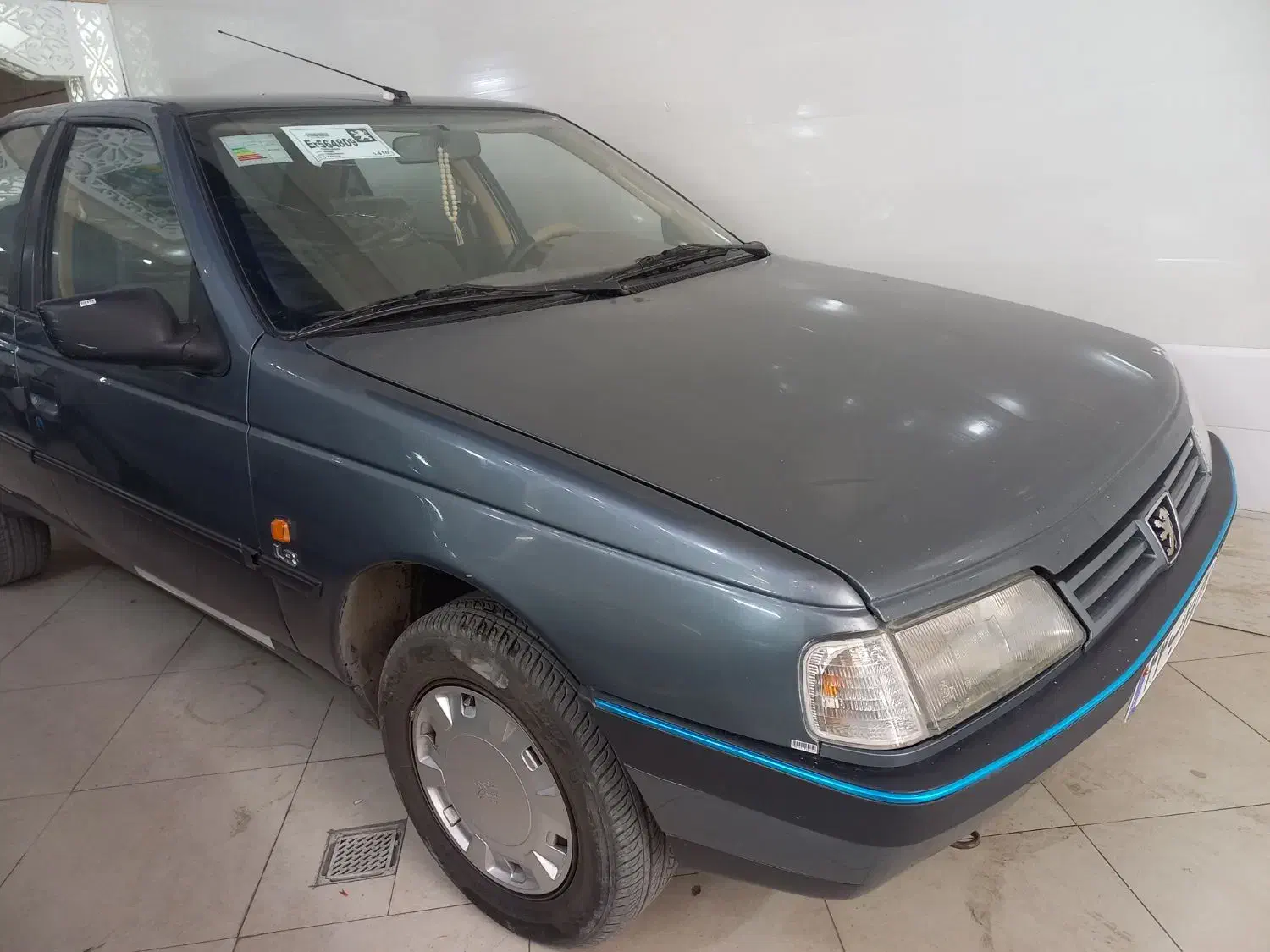 پژو 405 مدل 94|خودرو سواری و وانت|بروجرد, |دیوار