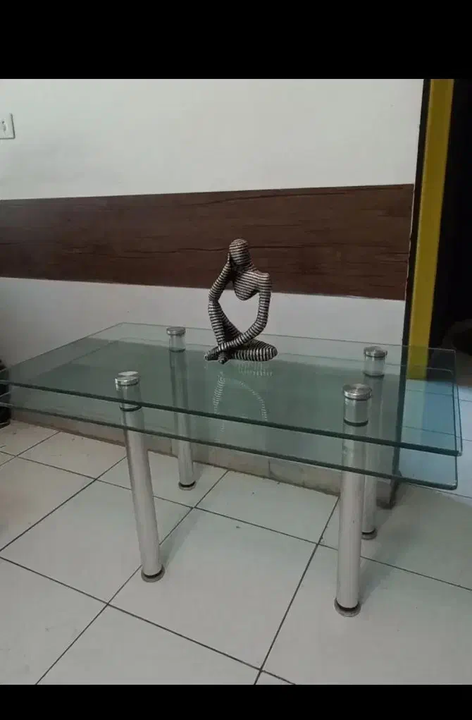 میز شیشه ای سکوریت دو طبقه|مبلمان خانگی و میز عسلی|شیراز, زرگری|دیوار