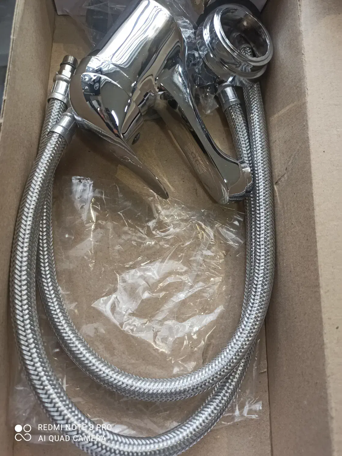 شیرالات|لوازم سرویس بهداشتی|تویسرکان, |دیوار