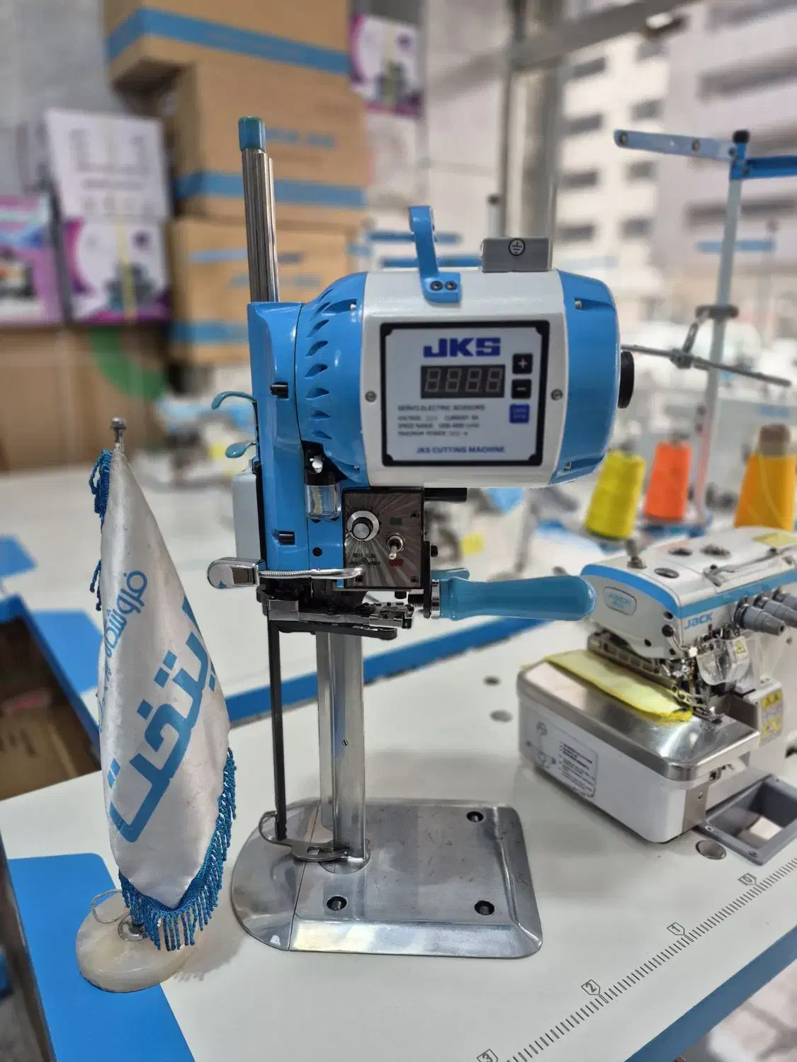 قیچی برقی کامپیوتری شماره 8 جک درحد آکبند خریدار|چرخ خیاطی و ریسندگی|تهران, دولتخواه شمالی|دیوار